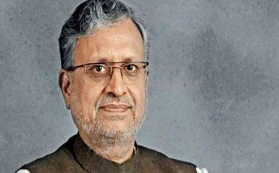 दरभंगा में पांच साल की बच्ची से दुष्कर्म, सवालों पर कन्नी काट गए सुशील मोदी