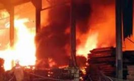 कोलकाता के राजाबाजार इलाके में लगी आग 2 घंटे के अन्दर काबू