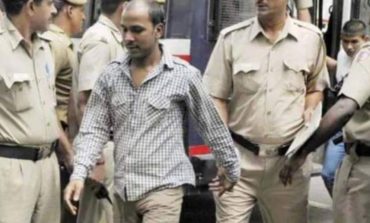 दोषी मुकेश को सुप्रीम कोर्ट से झटका, वकील पर कार्रवाई की याचिका खारिज