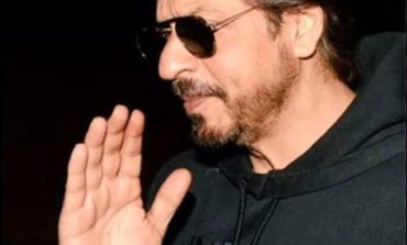 उद्धव ठाकरे ने इस अंदाज में किया शाहरुख खान का शुक्रिया