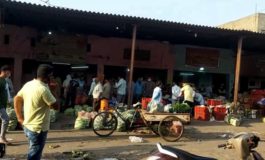 नई सब्जी मंडी में उड़ रही है सोशल डिस्टेंसिंग की धज्जियां