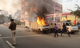 बंगाल में हिंसा की वजह से तनावपूर्ण स्थिति