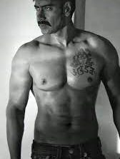 बालीवुड के एक्शन हीरो की बायोपिक फिल्म