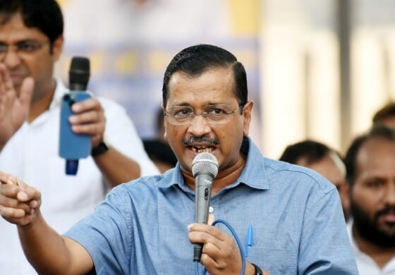 आम आदमी पार्टी के मुखिया एवं दिल्ली के मुख्यमंत्री केजरीवाल को ईडी का संम्मन